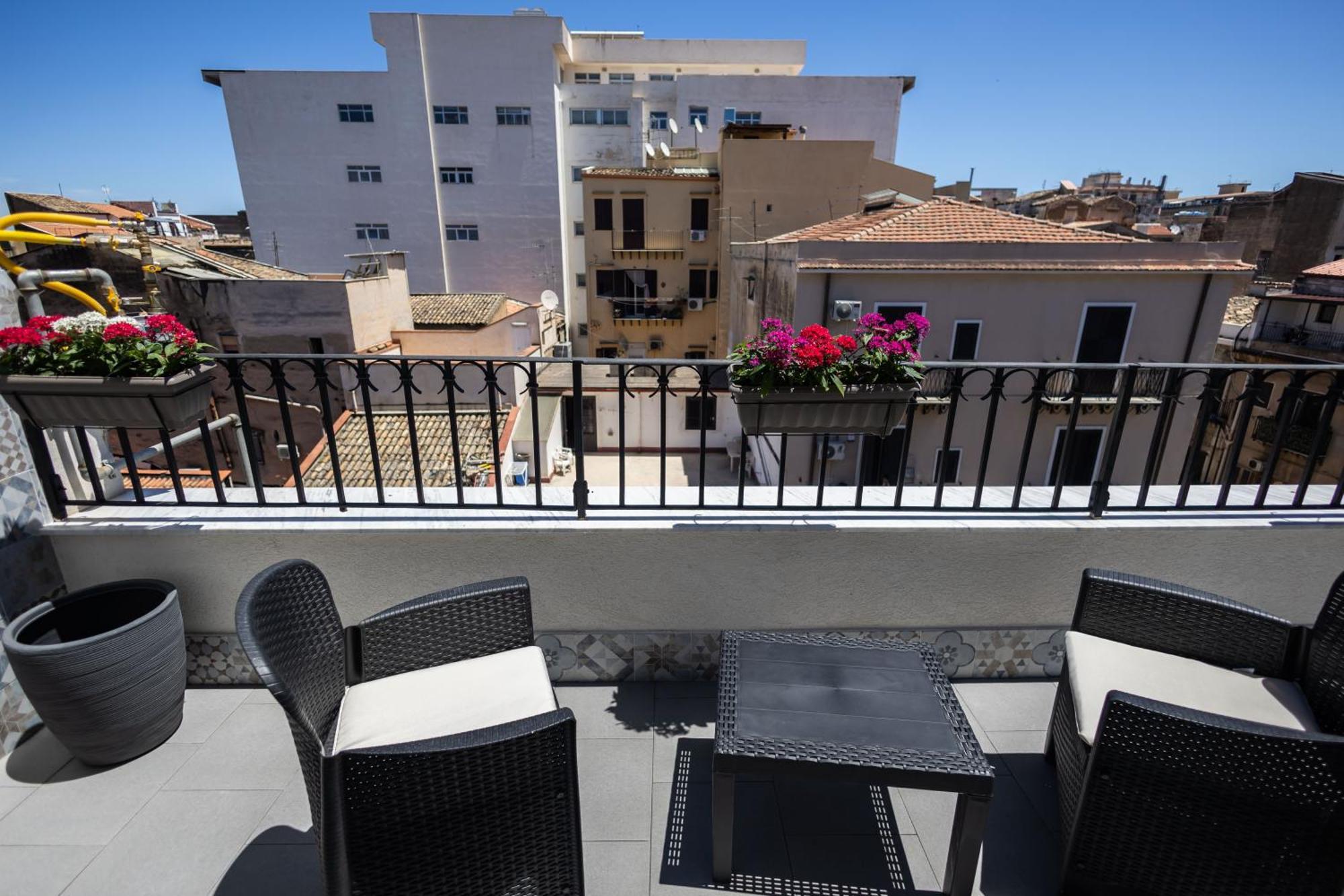 Mangano Suites Palermo Exterior photo